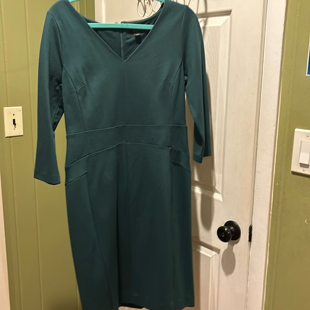 Annually scuba dress